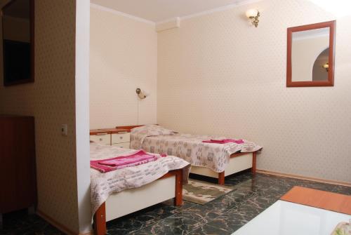 Gostinyi dvor SPL — hotel in Pishchanka
