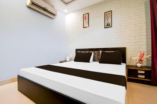 Super Hotel O Dariyapur Near Railway Crossing in Sultanpur, India