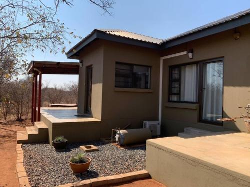 African Olive — 4-Star Luxury Hotel in Hoedspruit, South Africa