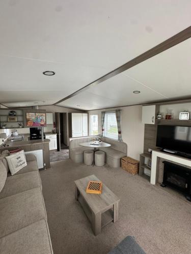 New beach holiday park — 4-Star Luxury Hotel in Dymchurch, United Kingdom