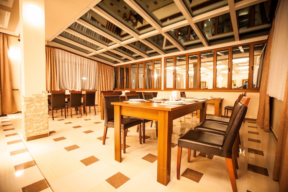 Twins Hotel - carbon neutral hotel in Dushanbe