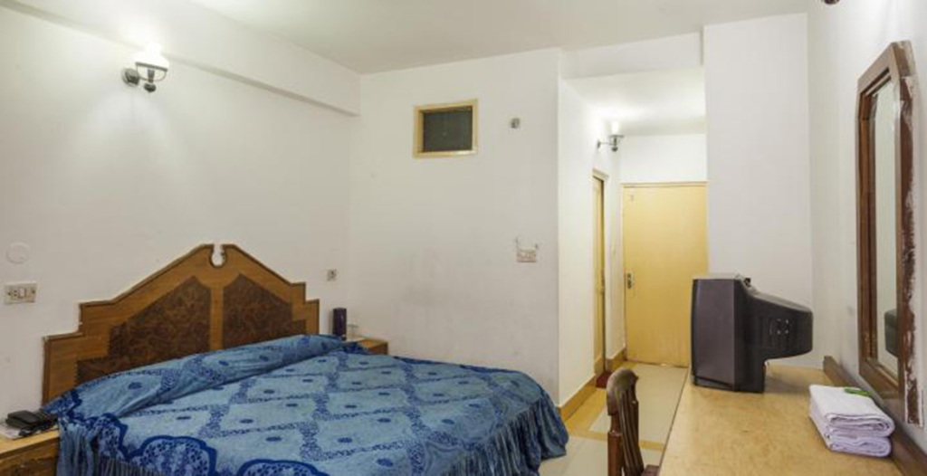 Hotel Malti Palace — Katra — photo 4
