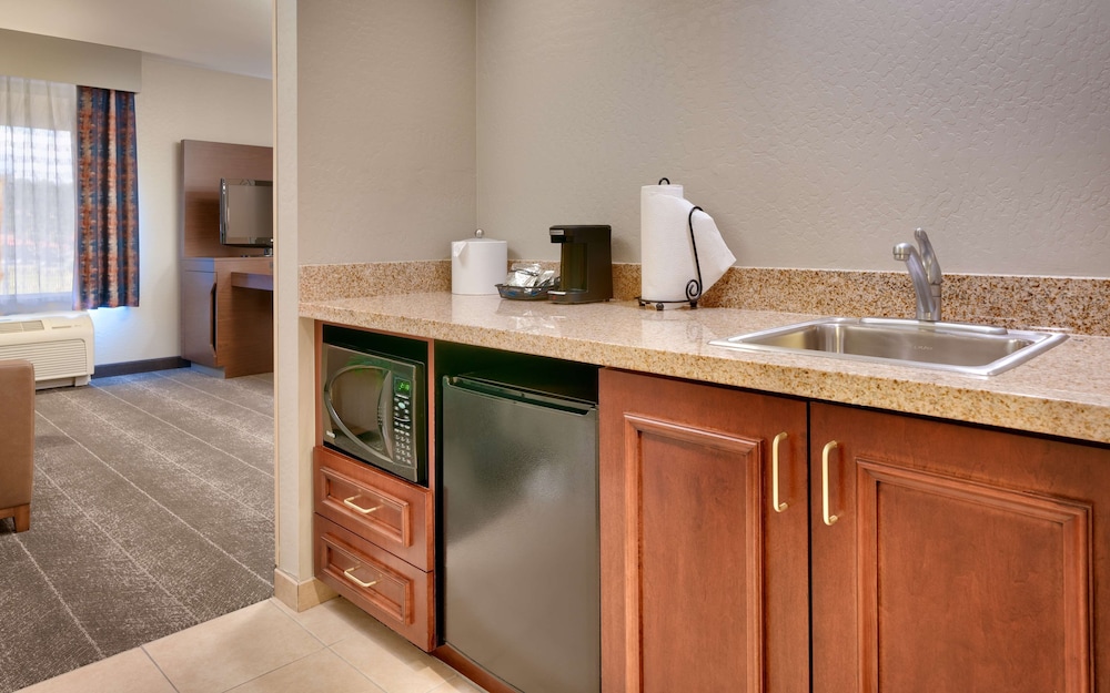 Hampton Inn & Suites Show Low Pinetop - photo 19