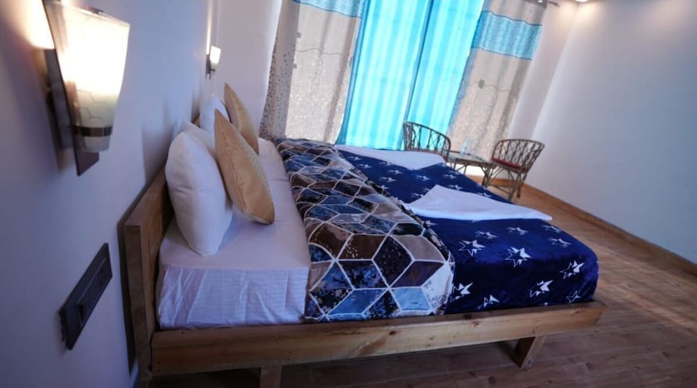 Hill View Retreat — Chakrata