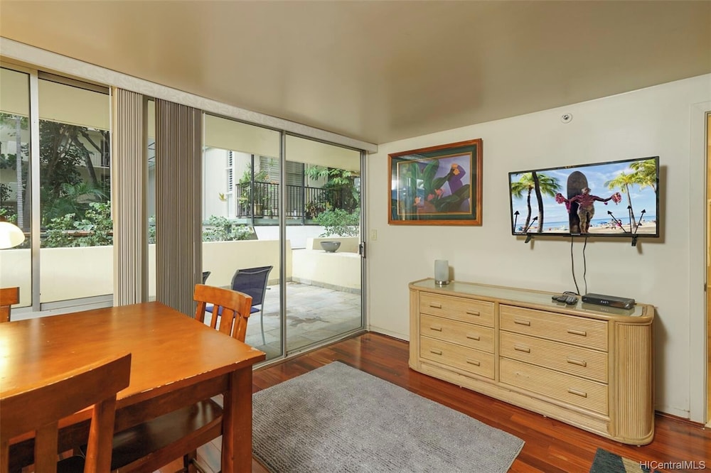 Diamond Head Beach Hotel - photo 23