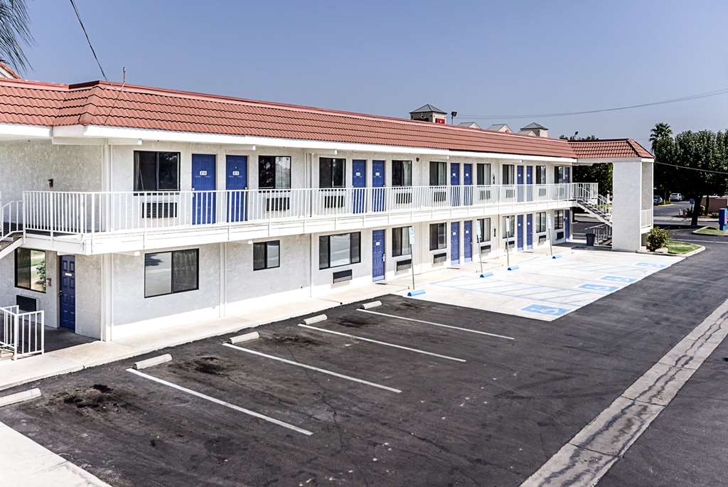 Motel 6 Fresno CA - photo 2