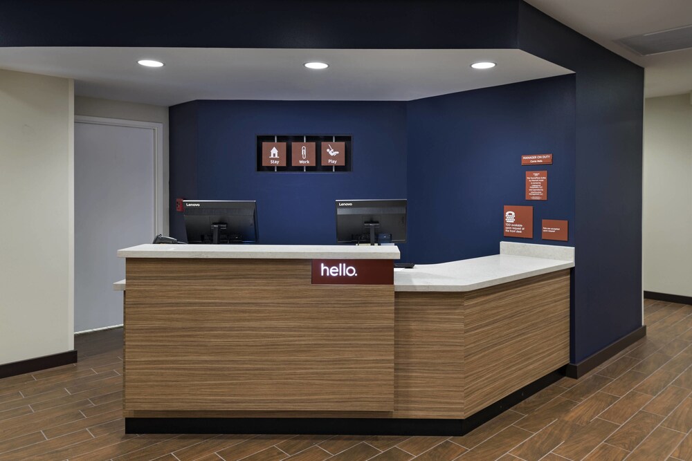 TownePlace Suites by Marriott Tacoma Lakewood - photo 4