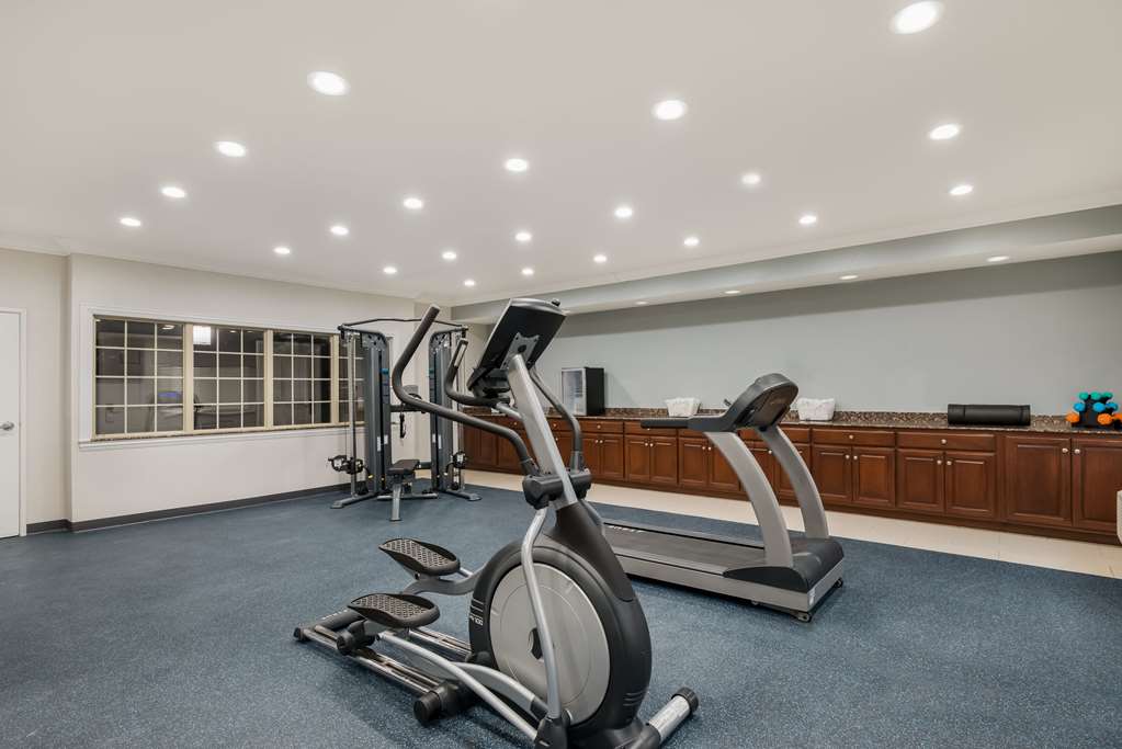 MainStay Suites Joliet I 80 - photo 28