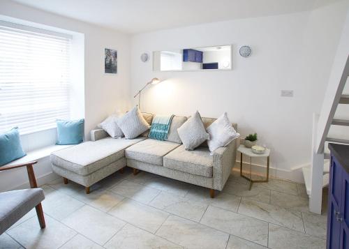 Host & Stay Harbour Cottage