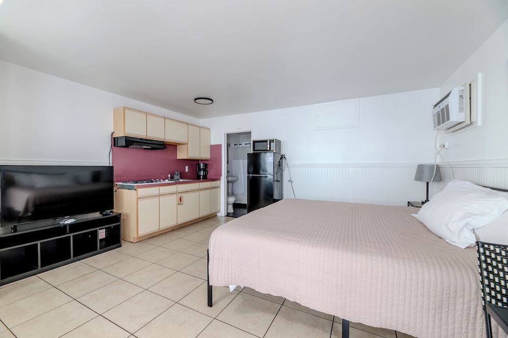 Alante Oceanfront Motel - photo 8