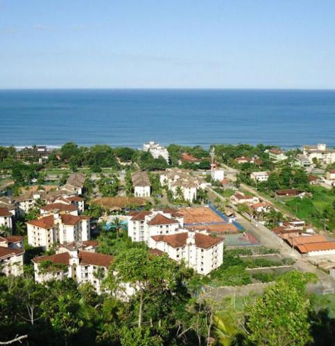 Apartamento Condomínio Wembley Tênis de frente à praia — 4-Star Luxury Hotel in Ubatuba, Brasil