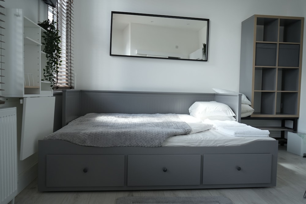 Concept Rooms — hotel in Enfield Town
