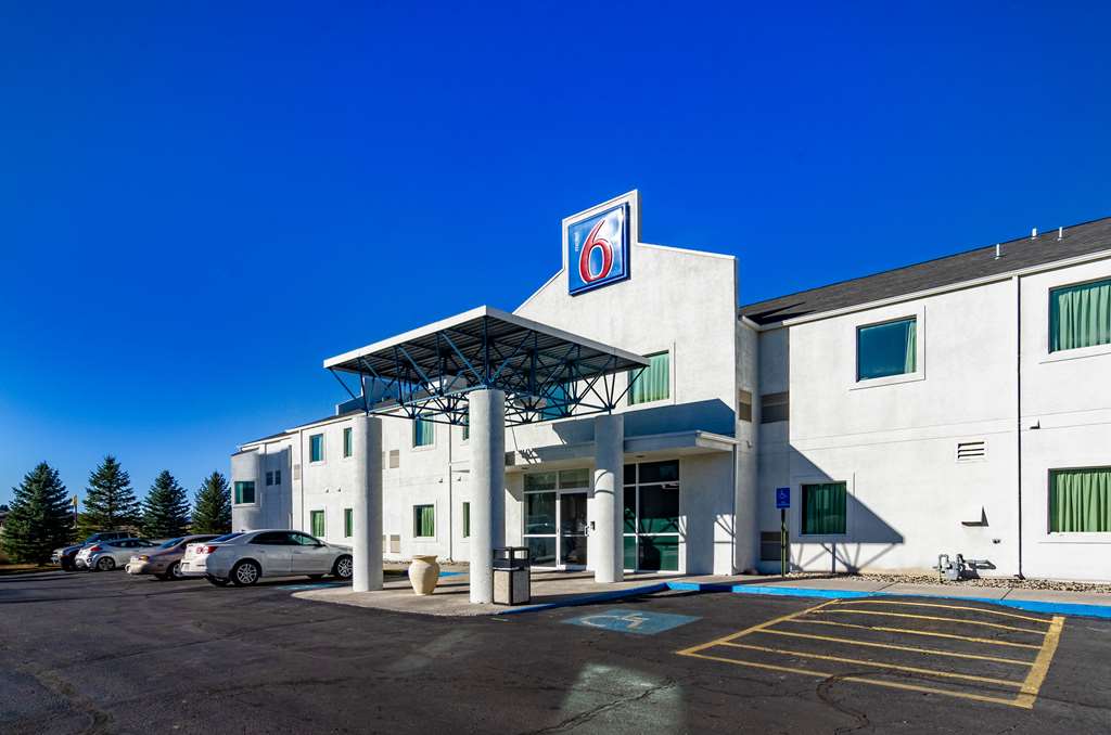 Motel 6 Wheatland WY - photo 7