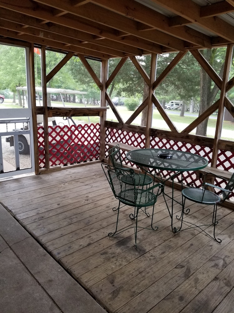 The Cottage Resort - photo 37