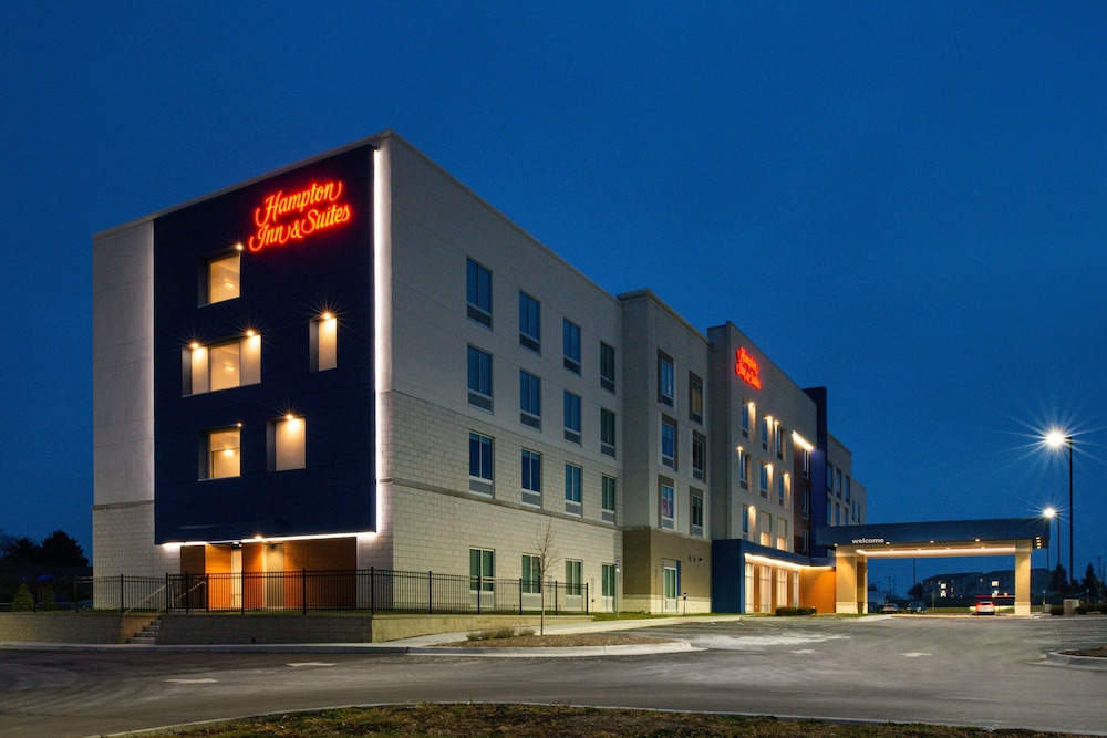 Hampton Inn & Suites Adrian - photo 66