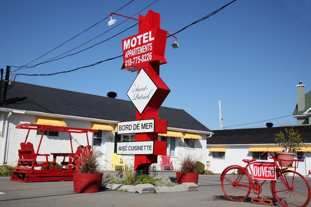 Motel Appartements le Saint Patrick in Rimouski, Canada