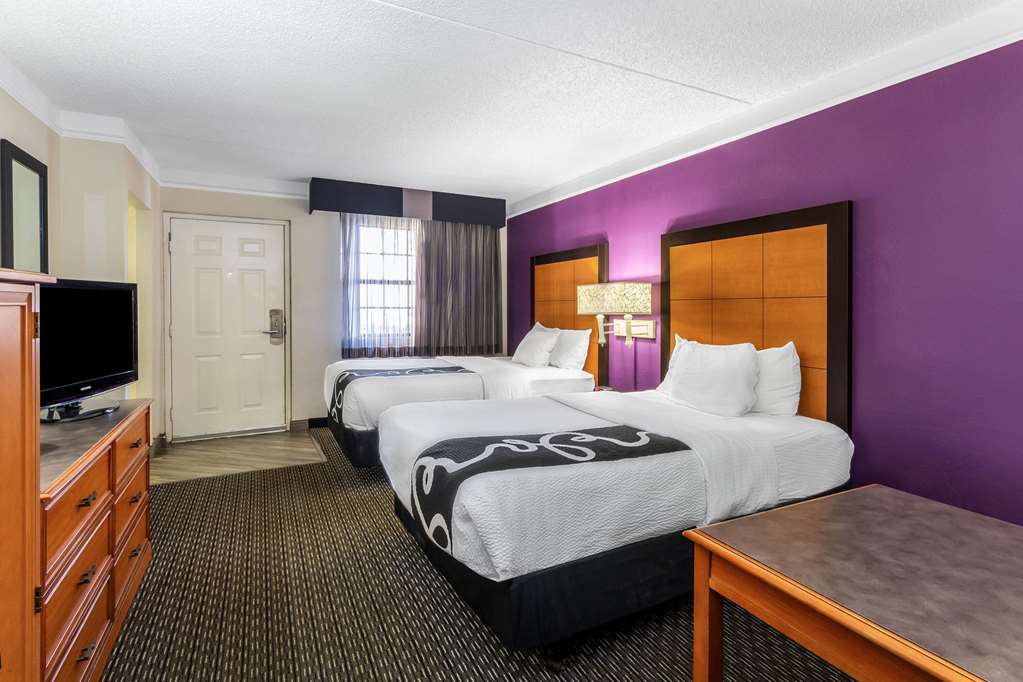 La Quinta Inn by Wyndham Odessa - photo 38