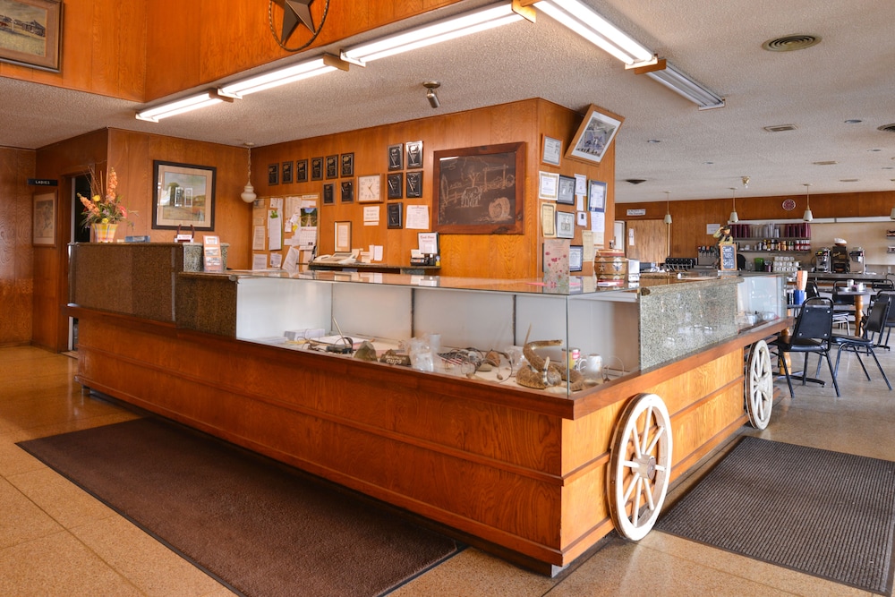 Ranch House Motel - photo 29