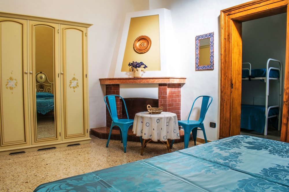 Residenza Santa Lucia B&B — 4-Star Luxury Hotel in Galatone, Italy