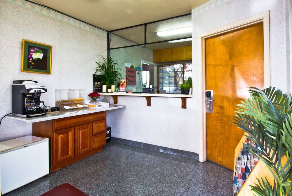 Valley Inn San Jose - photo 18