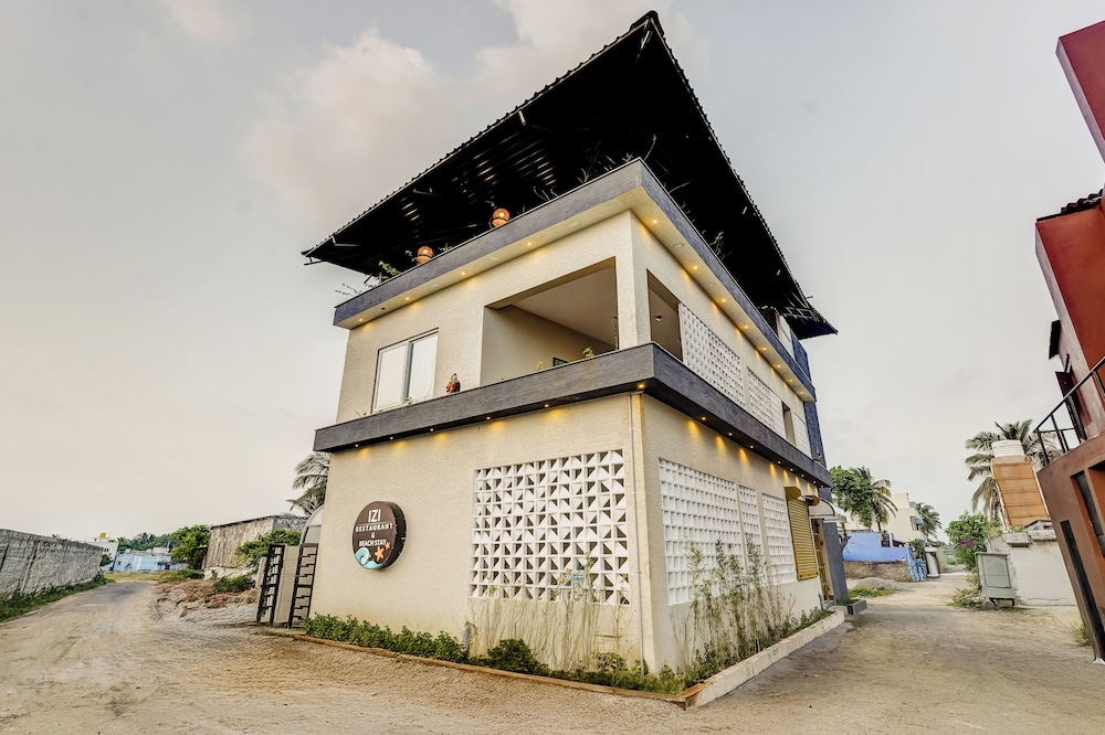 Izi Beach Stay in Seven Pagodas, India