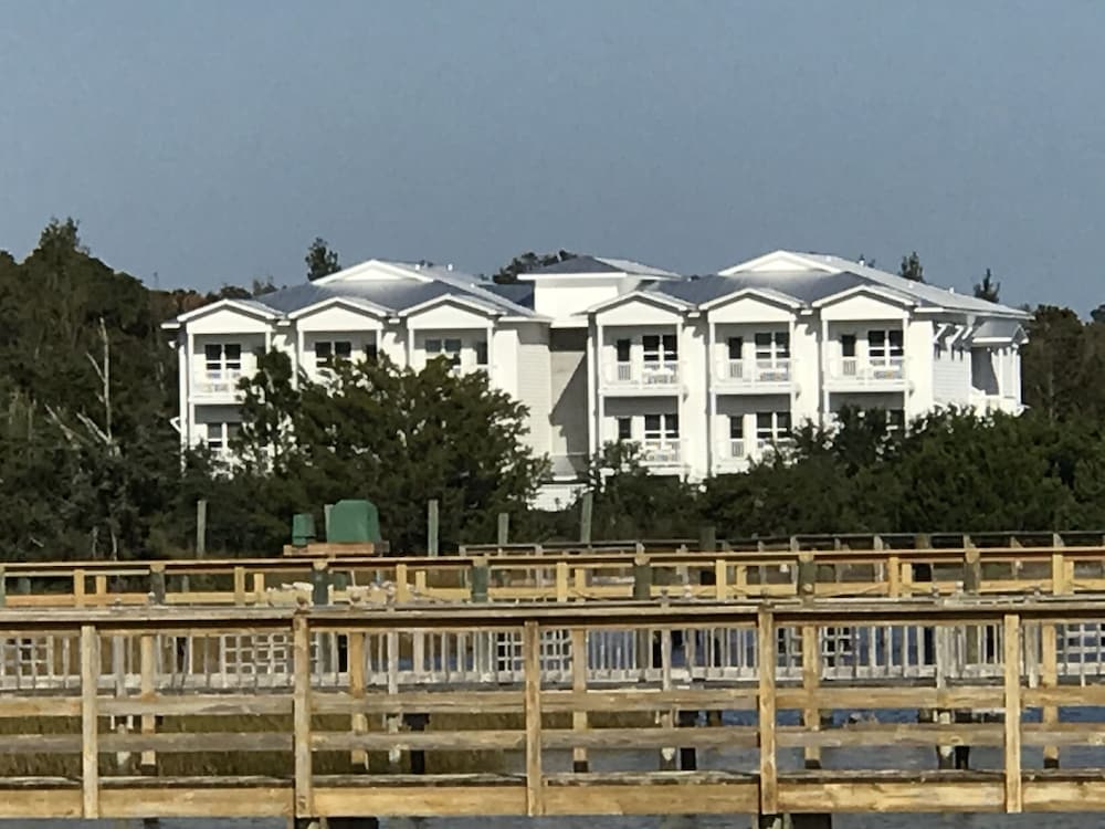 River Hotel of Southport - photo 35