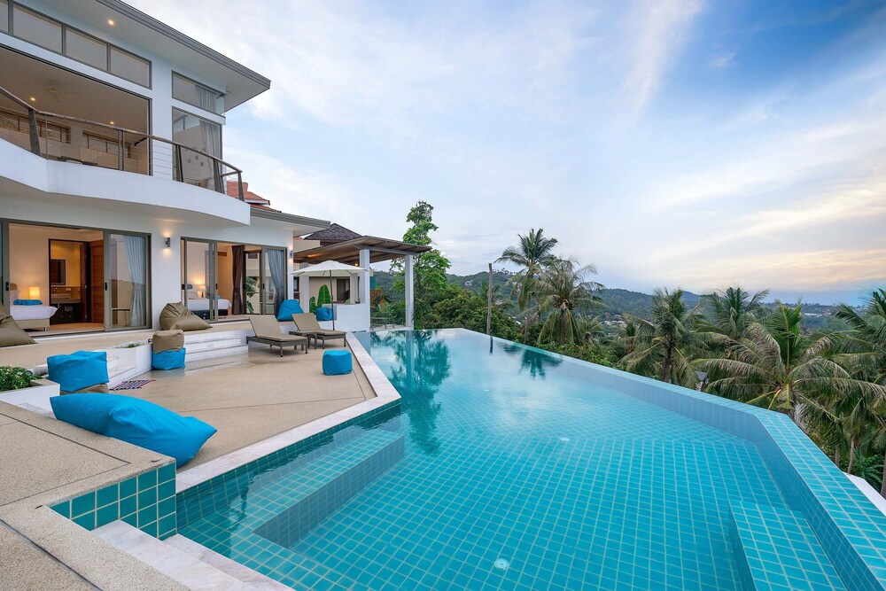 Pearl Villa — 4-Star Luxury Hotel in Koh Samui, Thailand
