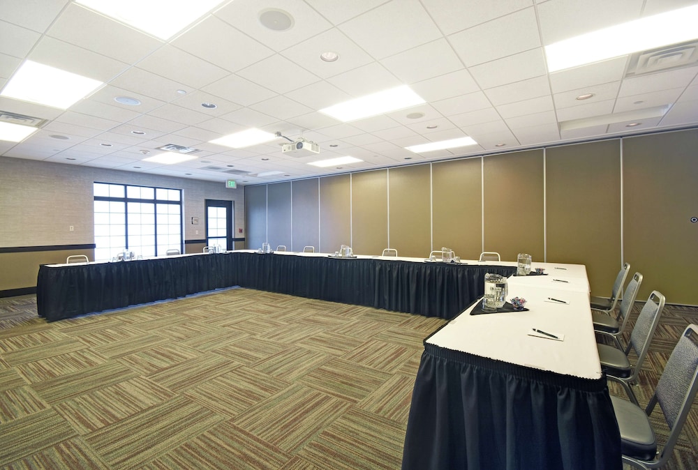 Homewood Suites by Hilton Denver Int'l Airport - photo 35