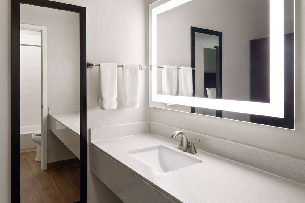 Wingate by Wyndham Cedar City - photo 22