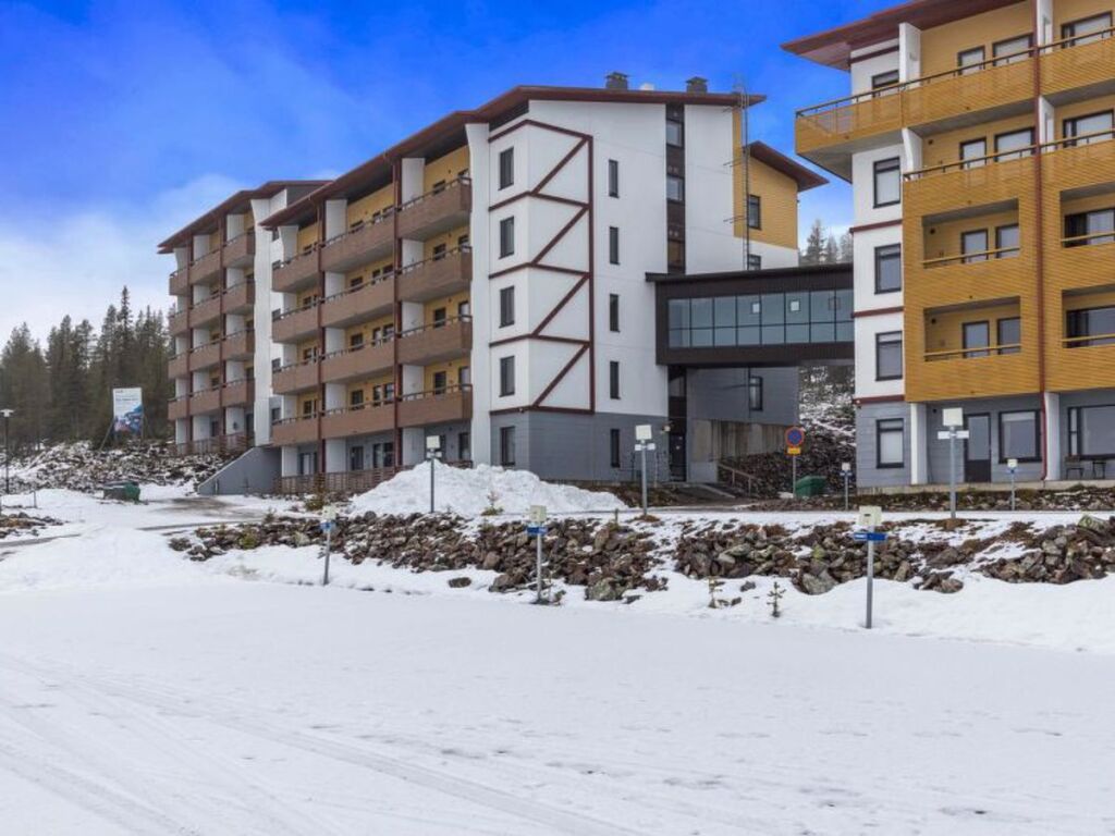 Holiday Home Ylläs chalets a307 by Interhome — 4-Star Luxury Hotel in Kolari, Finland
