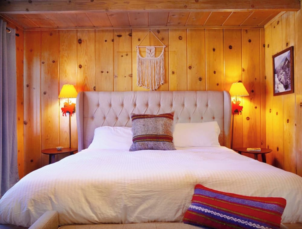 Grand Pine Cabins — Wrightwood — photo 4
