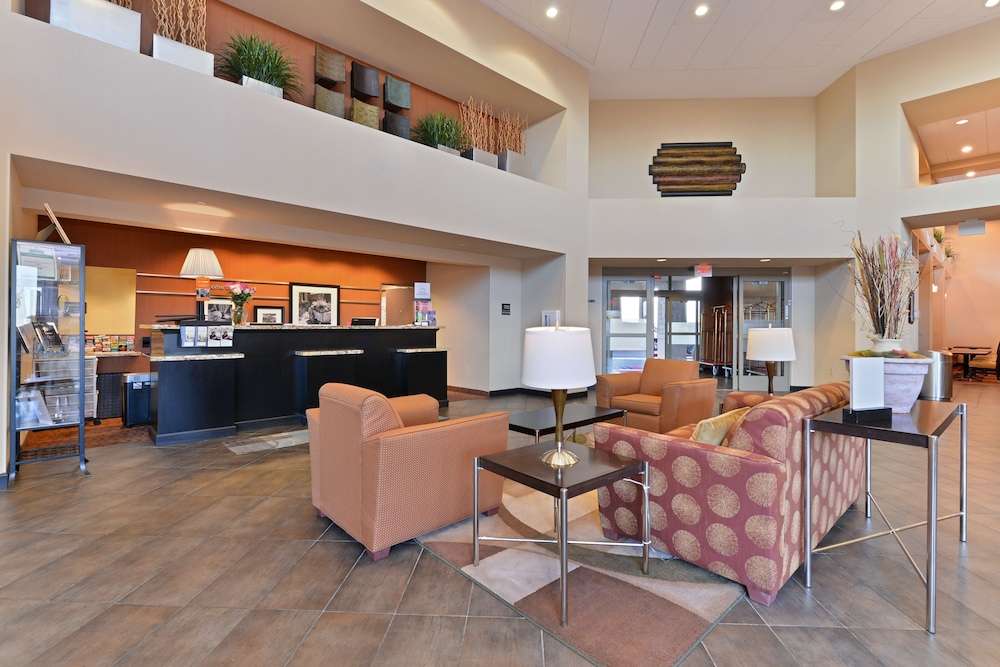Hampton Inn & Suites Phoenix Gilbert - photo 9