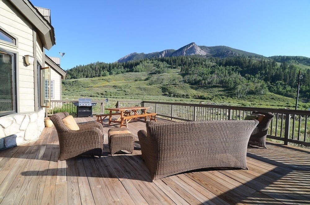 Earhart Crested Butte — hotel in Crested Butte