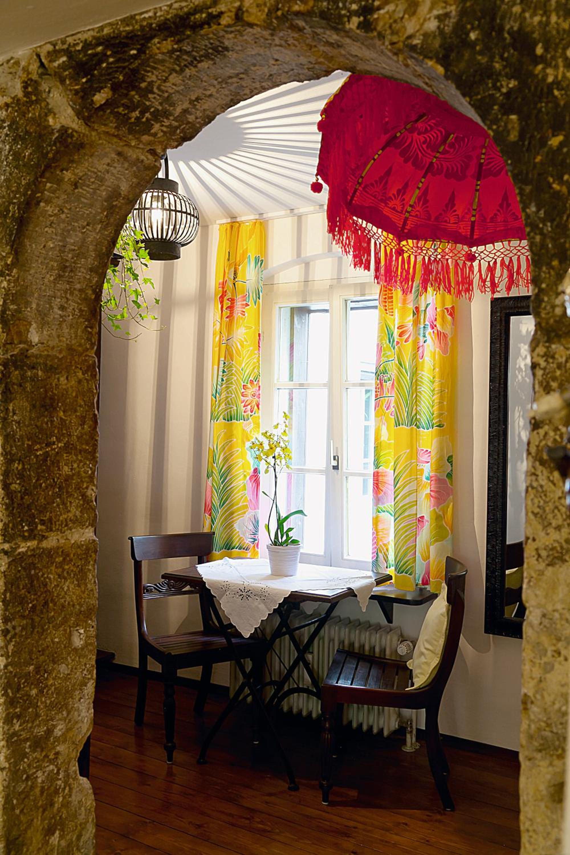 Restaurant Dicker Mann Hotel zum Blauen Krebs in Regensburg, Germany