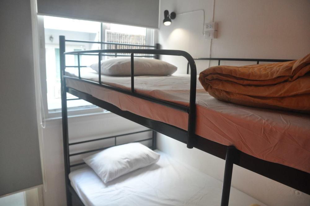Check Inn Hostel @ Phromphong