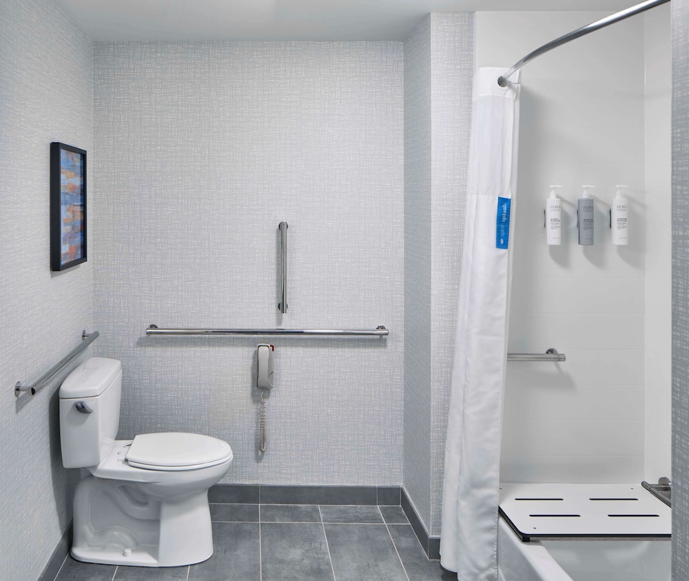 Hampton Inn & Suites Saratoga Springs Downtown - photo 56