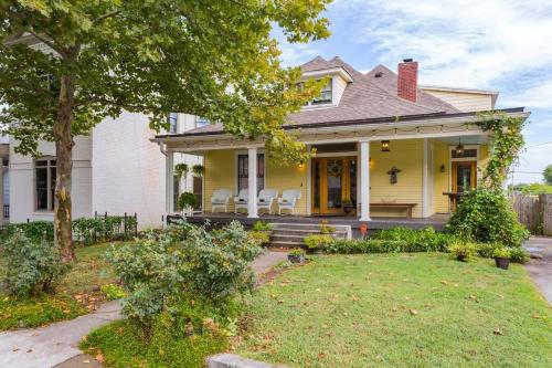 Captain’s Quarters East Nashville Tn in Nashville, United States