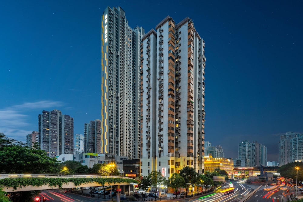 Yi Zhi Hotel — 4-Star Luxury Hotel in Guangzhou, People's Republic of China