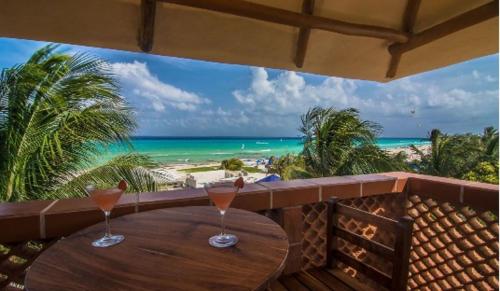 Xaman Ha villa 36 Playa del Carmen steps from the beach — 5-Star Luxury Hotel in Playa Del Carmen, Mexico