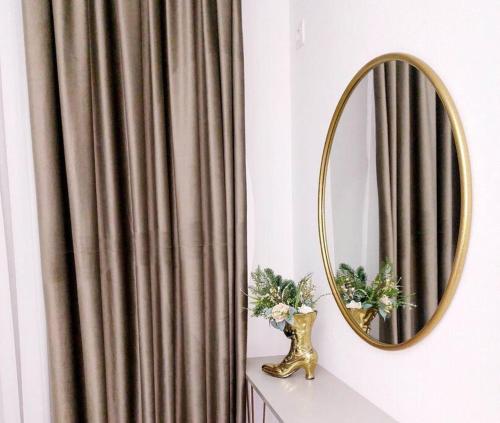 Luxury 2 BR Apartment in Isani