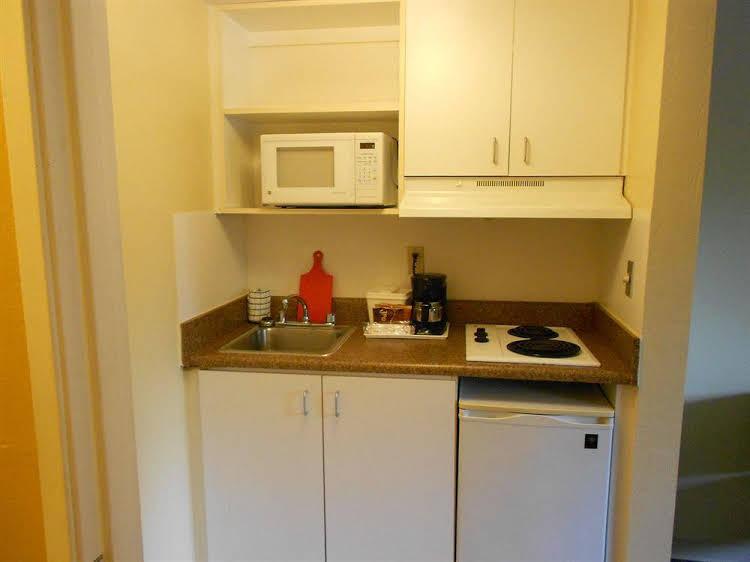 Suburban Extended Stay Daytona Beach - photo 15
