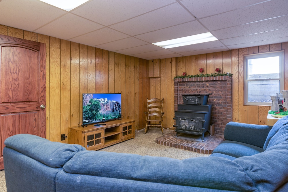 Family Crash Pad near SLC - photo 18