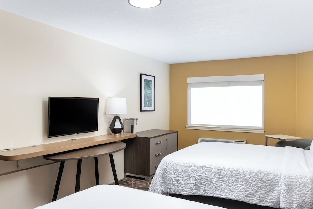 Holiday Inn Redding by IHG - photo 45