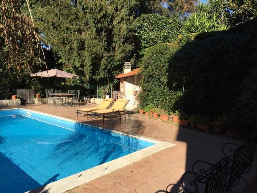 Le Querce - carbon neutral hotel in Formello
