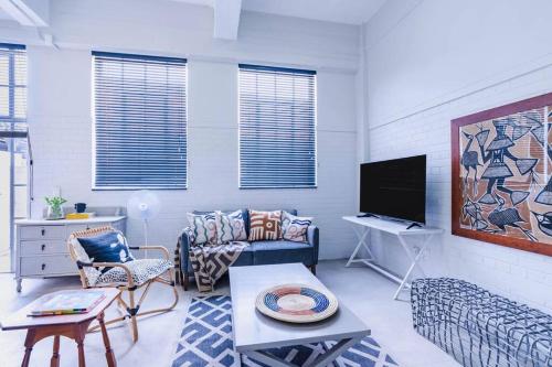 Modern 1 bedroom apartment in Braamfontein Werf — 4-Star Luxury Hotel in Johannesburg, South Africa