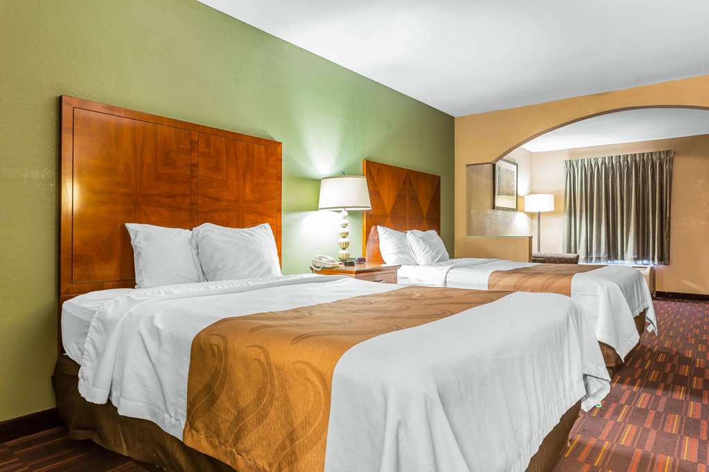 Quality Inn & Suites near Robins Air Force Base - photo 38