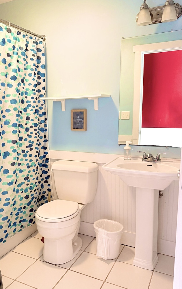 Blue Door Cottages - photo 24