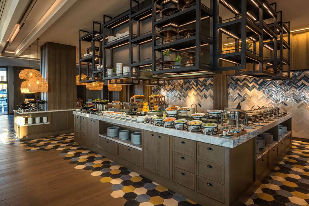 מזון ומשקאות