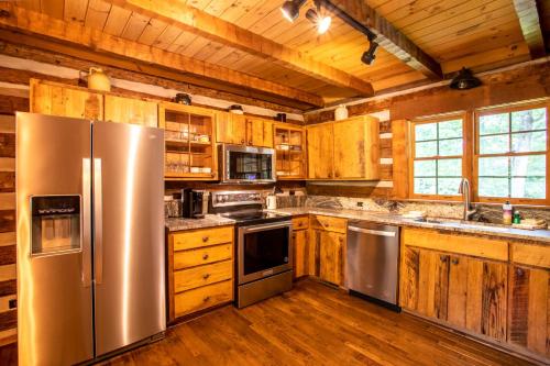 At Last — Blowing Rock — photo 4