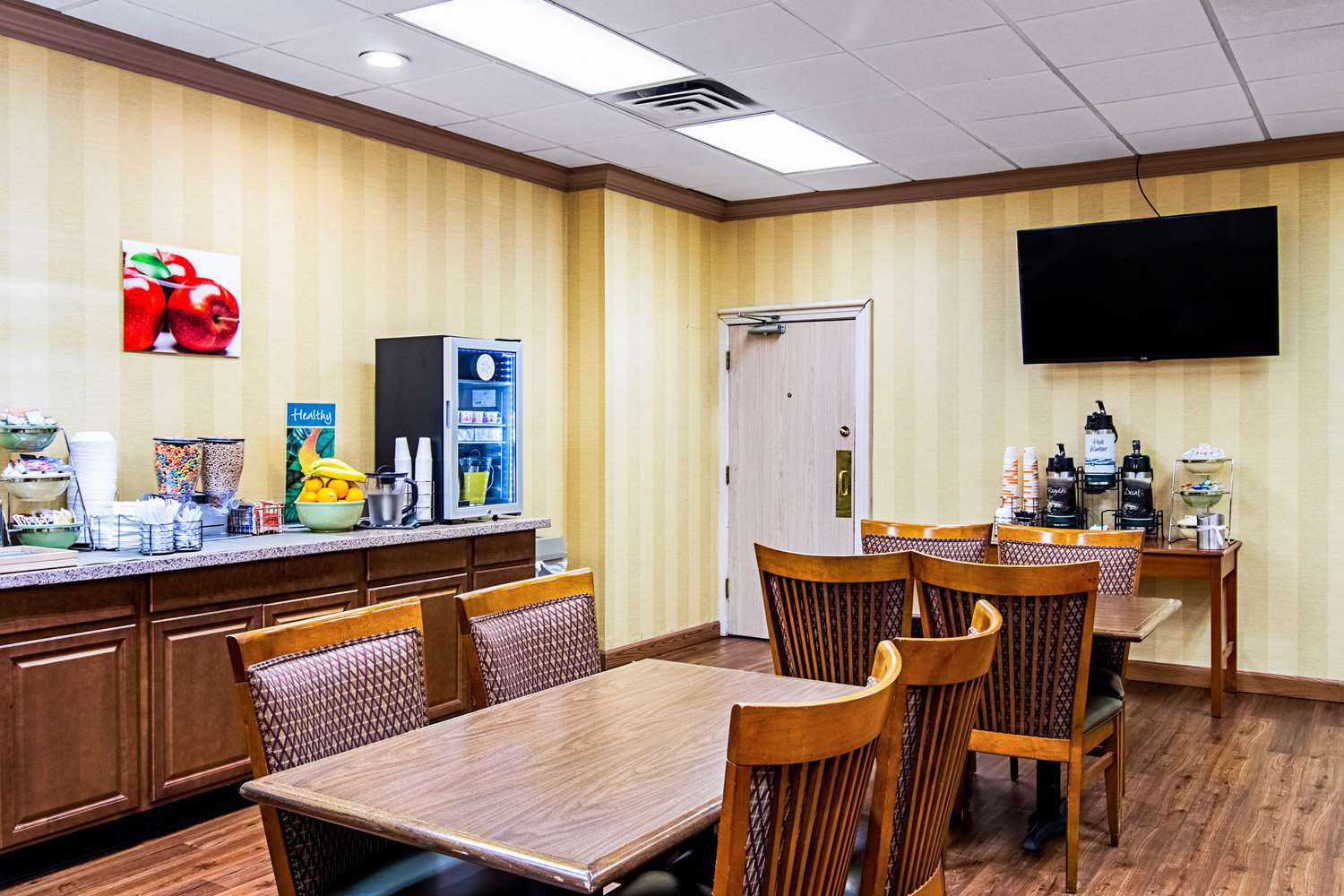 Quality Inn Fremont OH - photo 6